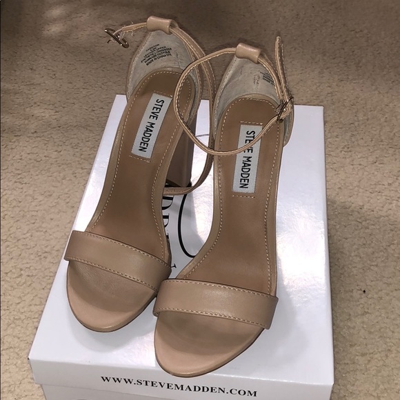 Steve Madden Shoes - Steve Madden Carrson block heel